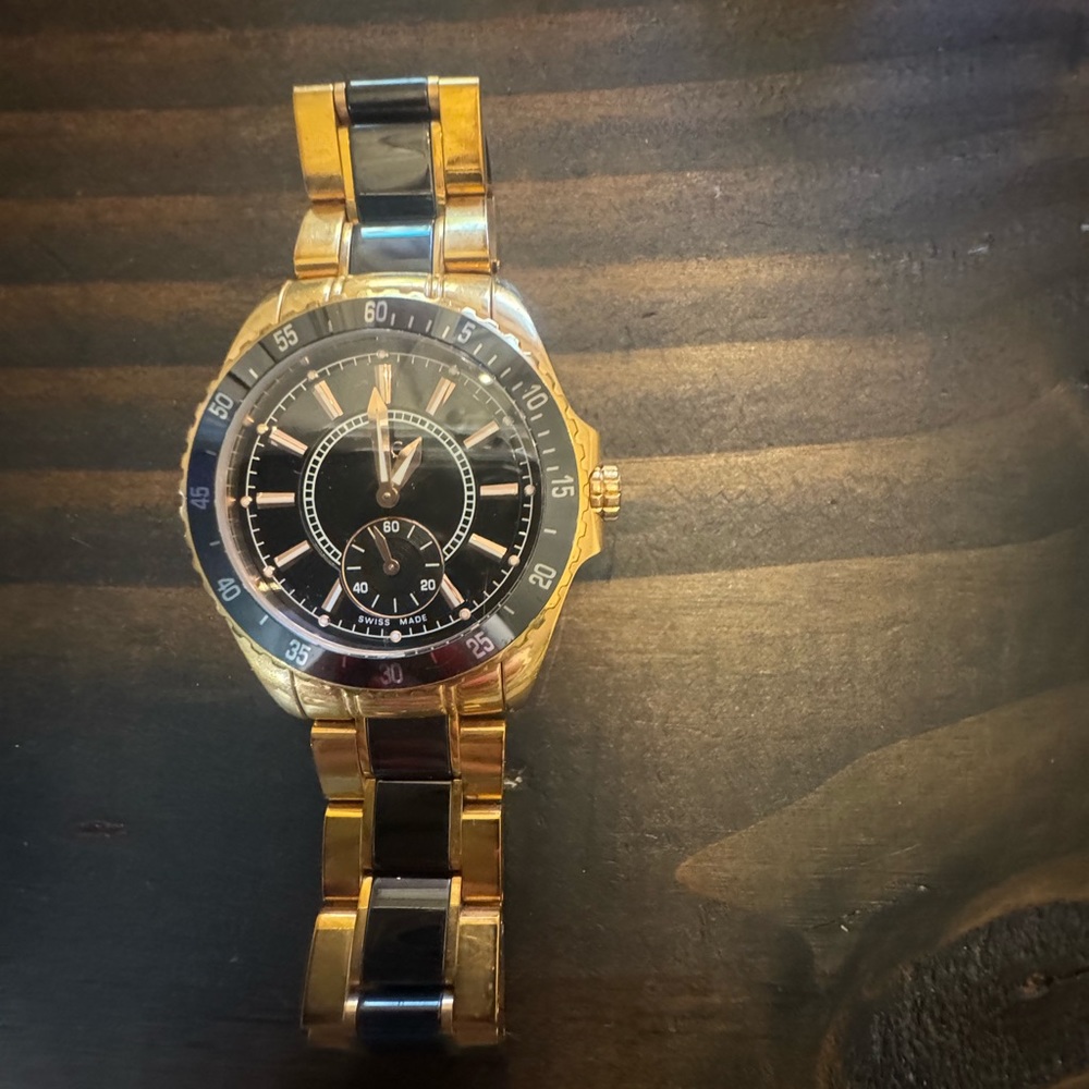 Guess watch, needs battery